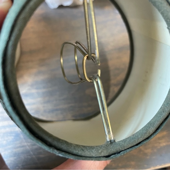 Vintage pleated fabric small clip lamp shades green cream - Picture 4 of 10